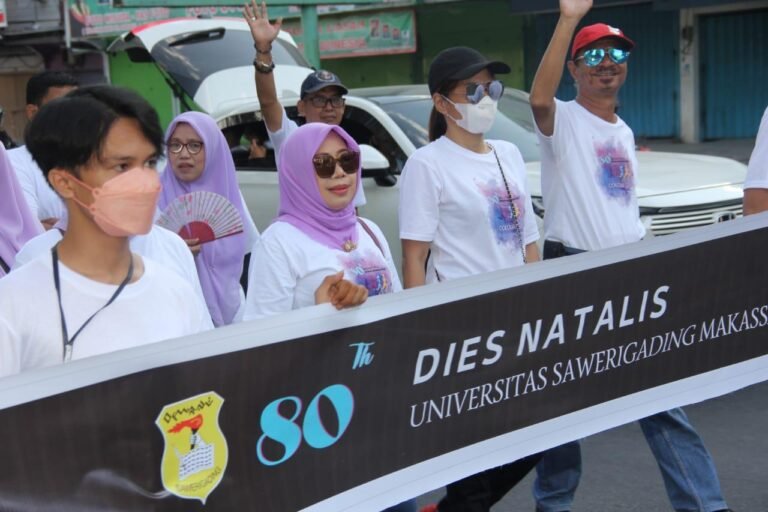 Peringati Dies Natalis Ke-80, UNSA Makassar Gelar Gerakan Jalan Sehat