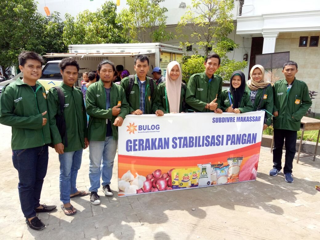 Pasar Murah KKN Unsa Makassar 2017 Diserbu Masyarakat
