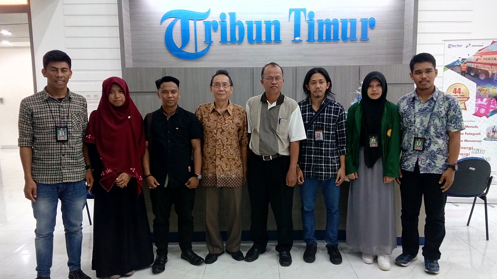 Aktivis Pers Kampus Unsa Kunjungi Tribun Timur